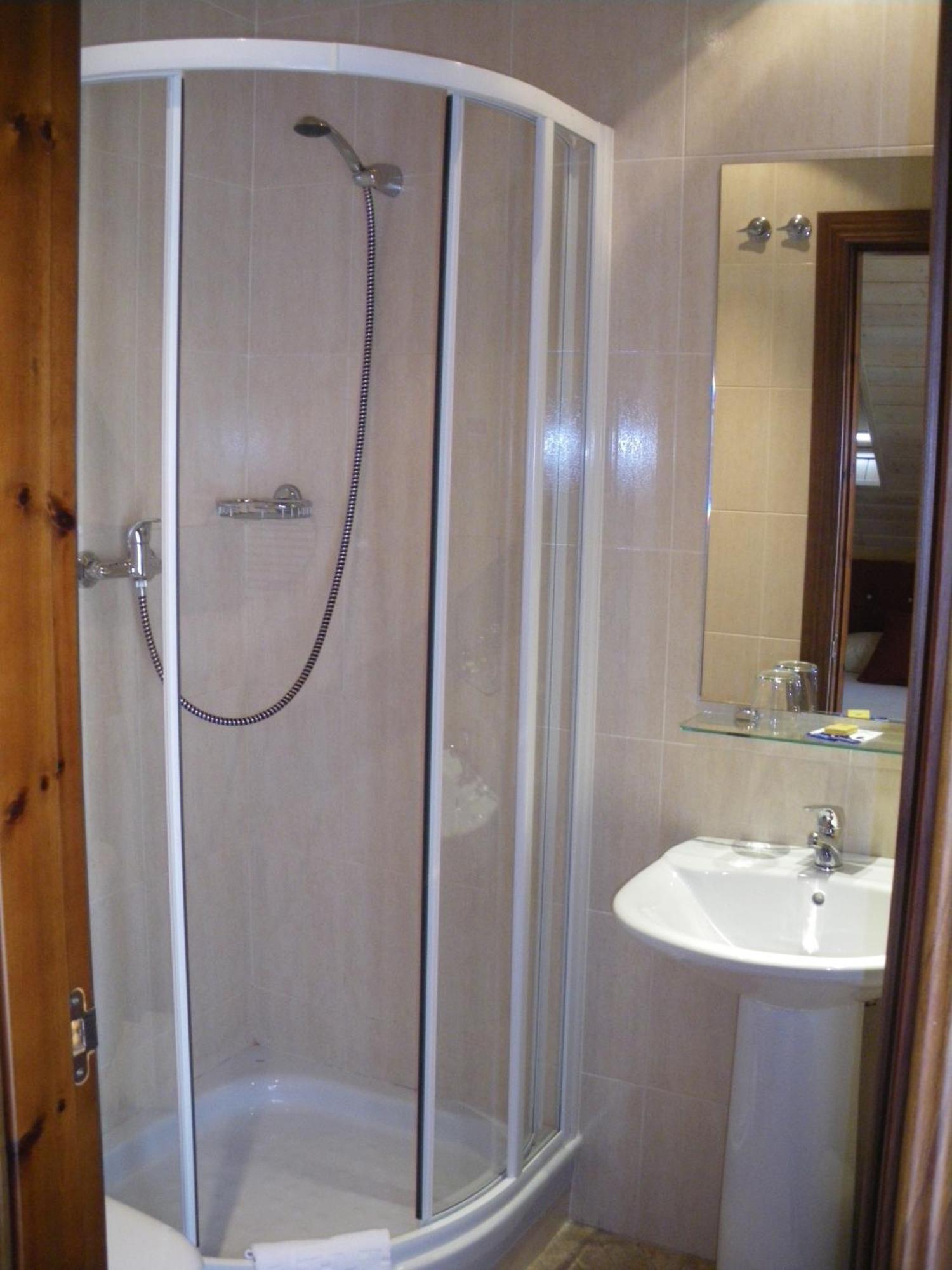 Hotel Pradets Vielha Zewnętrze zdjęcie
